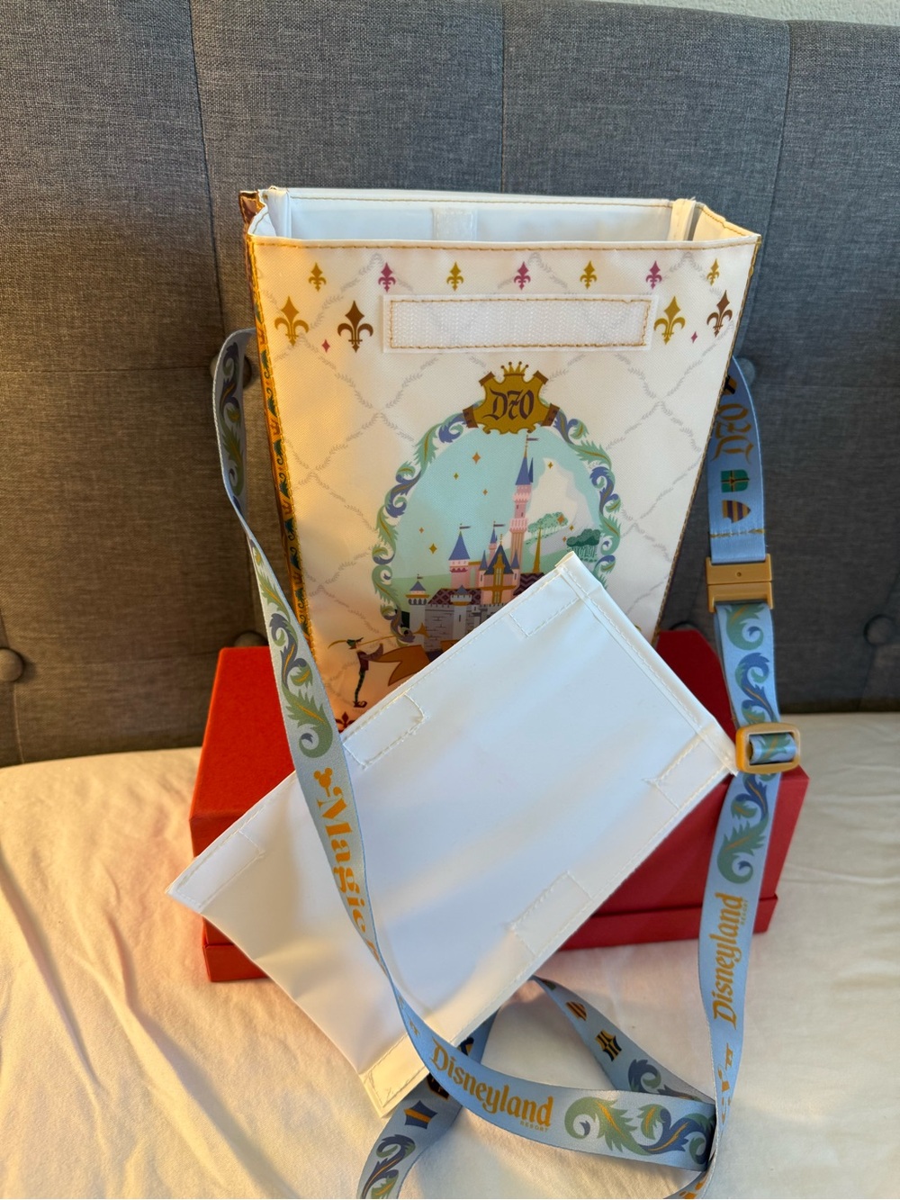 Disney Popcorn Cooler Tote Bag - Picture 10 of 13